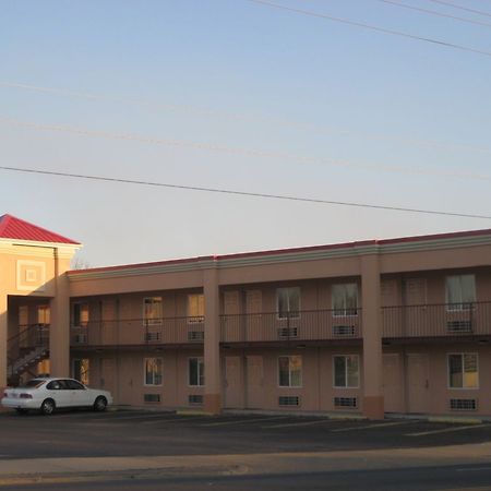 Sands Central Inn Hot Springs Kültér fotó