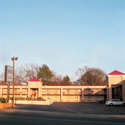 Sands Central Inn Hot Springs Kültér fotó